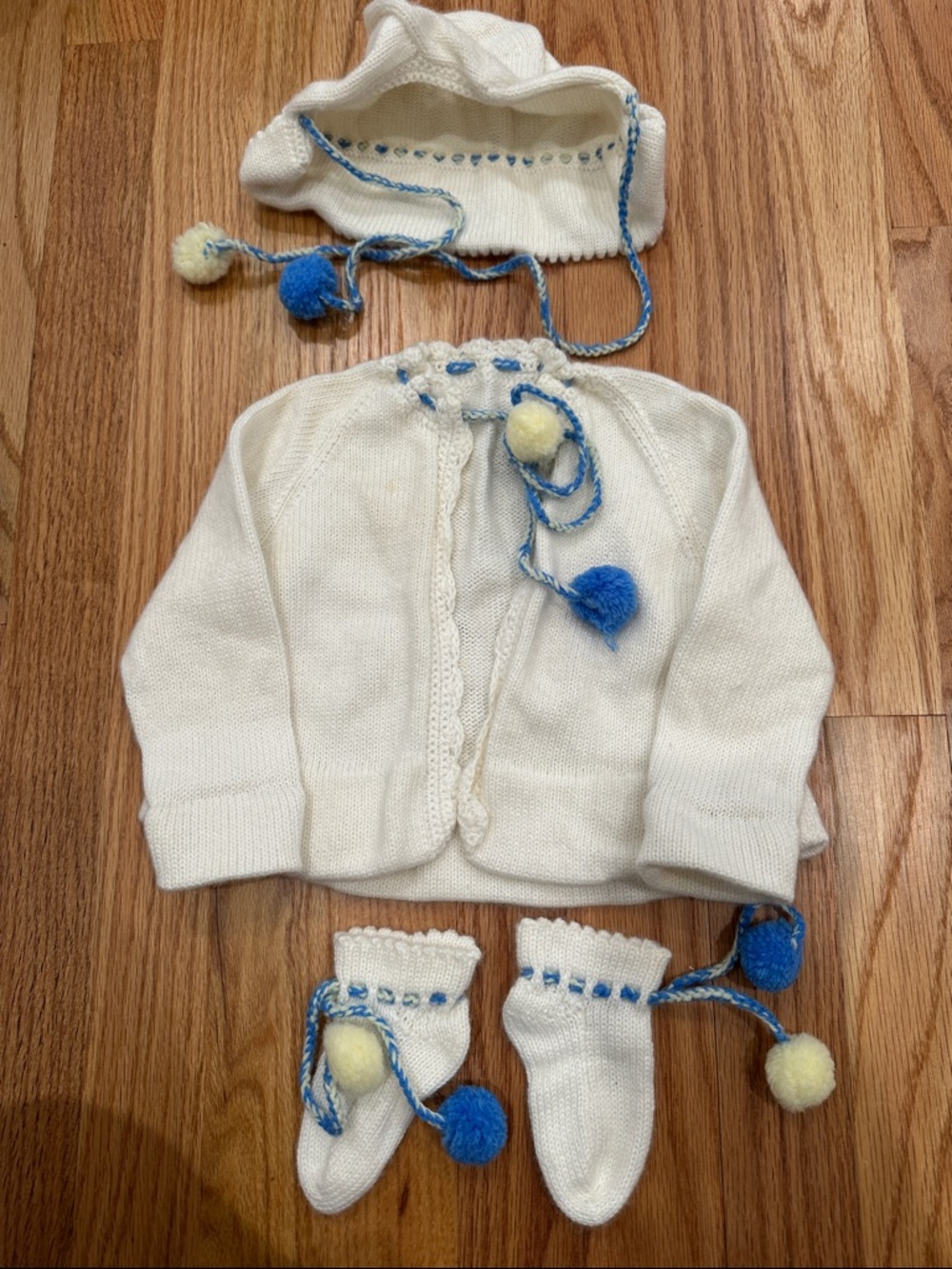 Vintage baby boy sweater set with Pom poms hat booties - infant newborn 3-6 mo